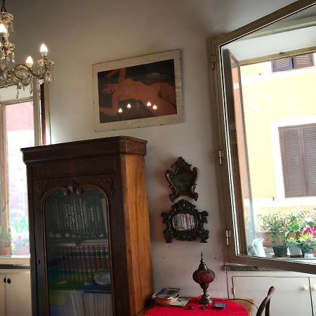 Room For Rent In Rome Trastevere Экстерьер фото
